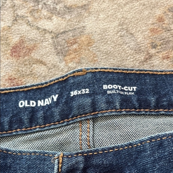 Old Navy Men's Bootcut Jeans - Dark Blue - Picture 2 of 6